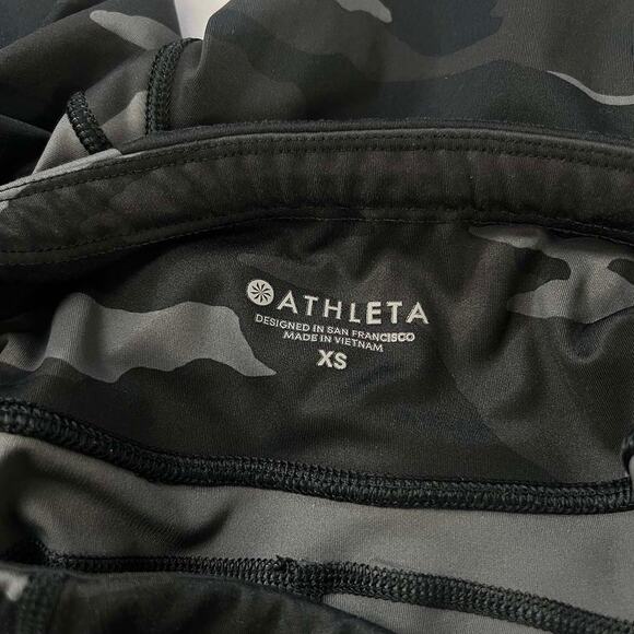 Athleta Lightening Camo 7/8 Athletic Leggings - Picture 5 of 6